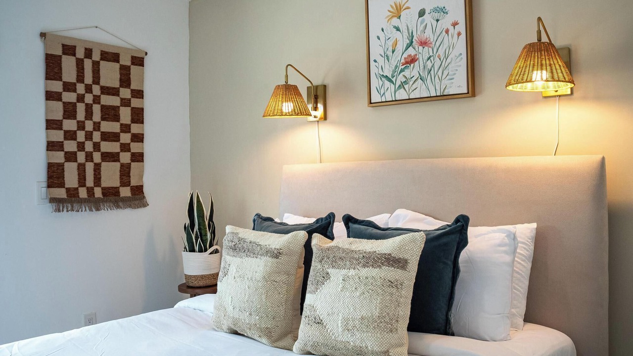 Photo of Bedroom in The Roads