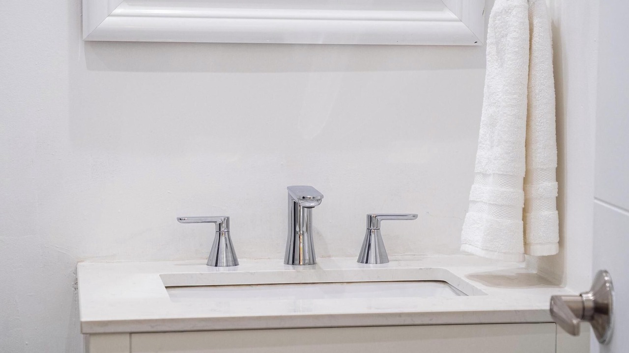 Photo of Bathroom in The Roads
