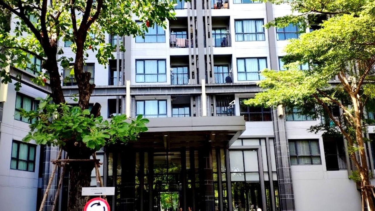 Photo of Outdoor in Phra Khanong Nuea