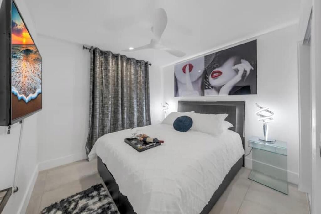 Photo of Bedroom in Pembroke Pines