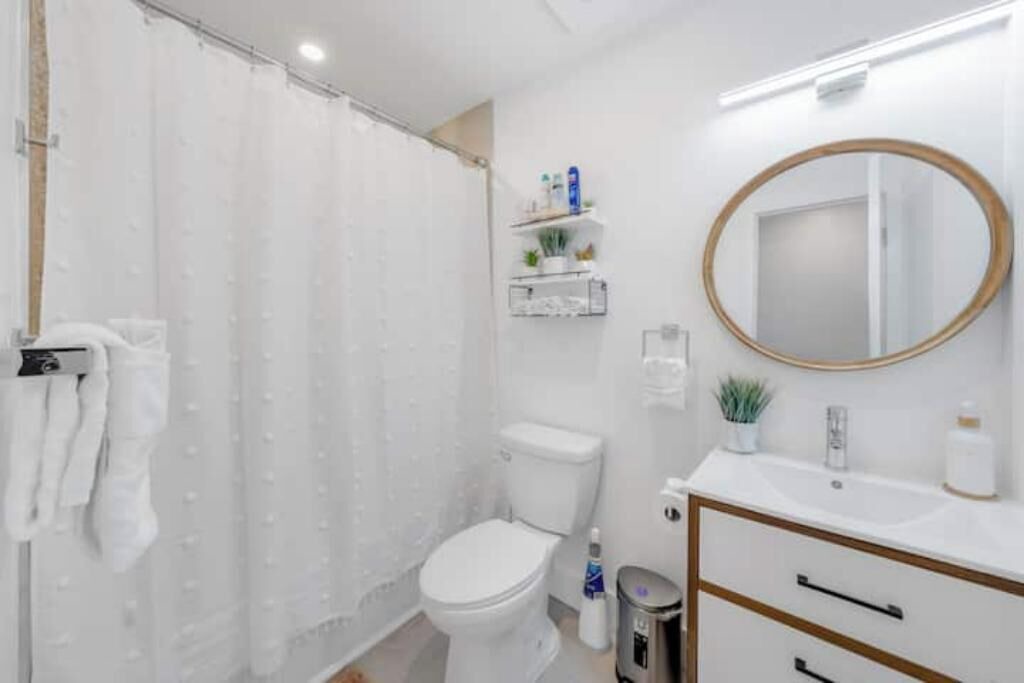 Photo of Bathroom in Pembroke Pines
