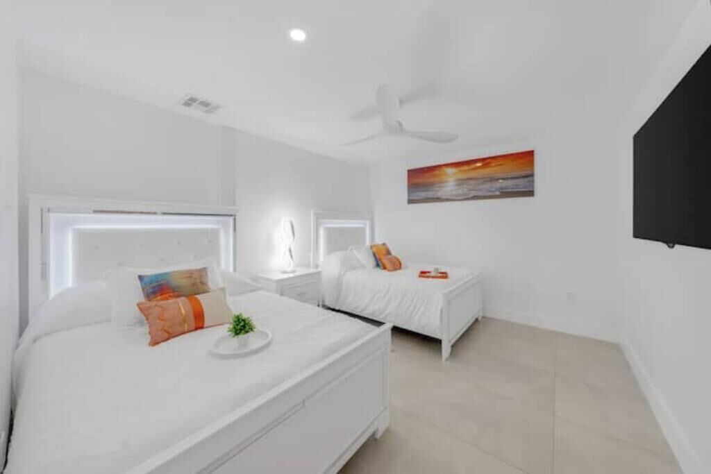 Photo of Bedroom in Pembroke Pines
