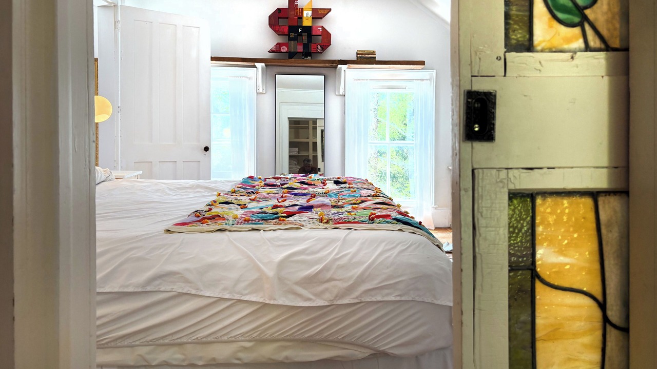 Photo of Bedroom in Bovina Center