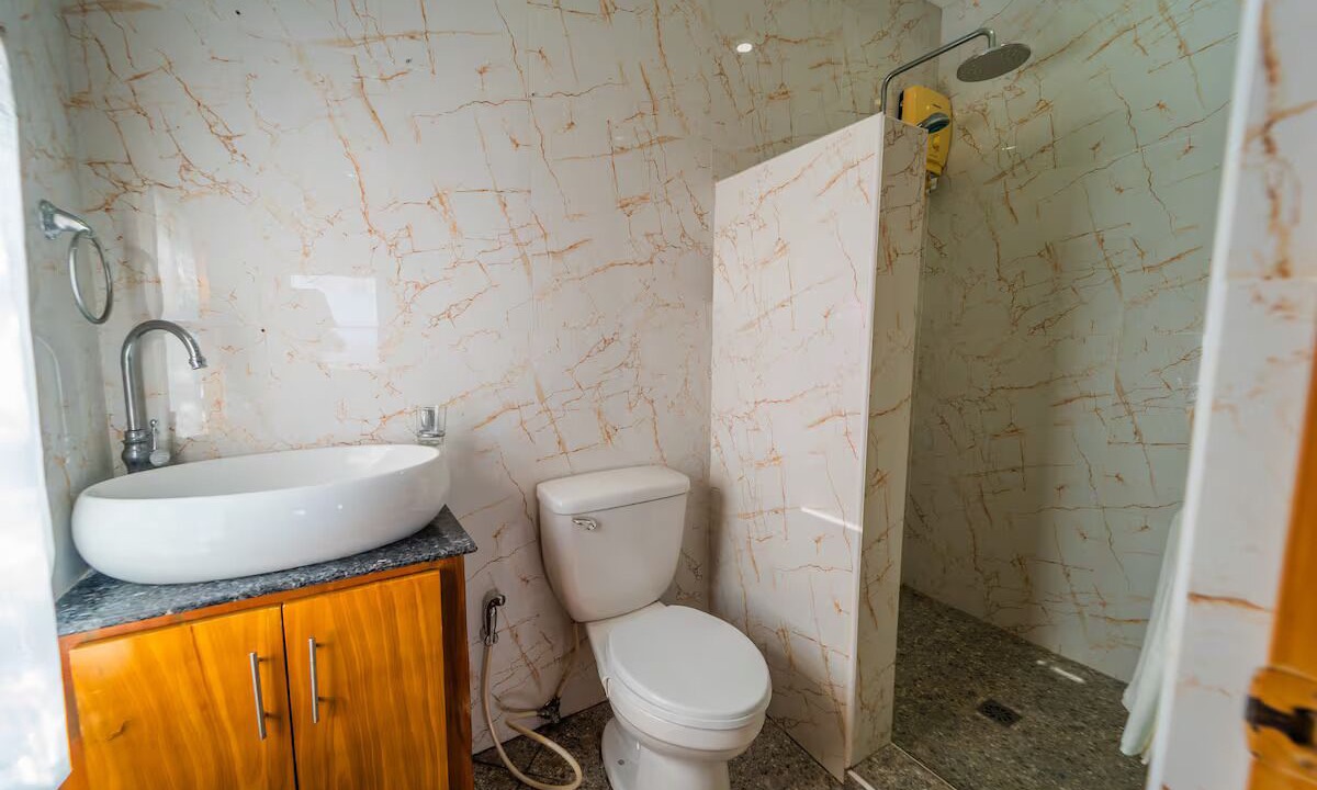 Photo of Bathroom in Lazi