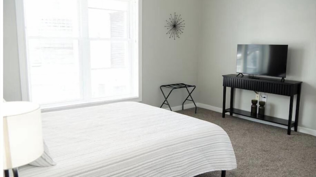 Photo of Bedroom in Wholesale District
