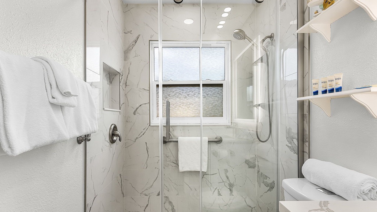 Photo of Bathroom in Aloha Kai