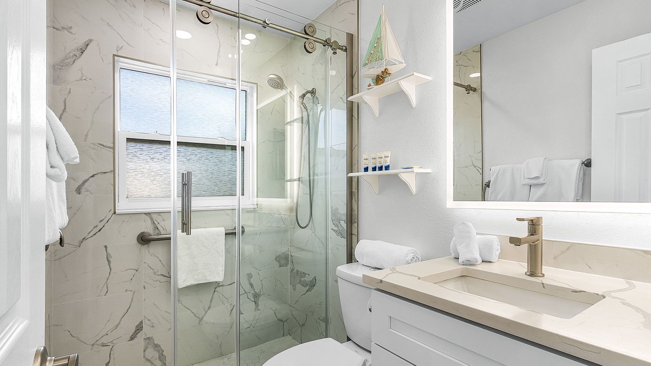 Photo of Bathroom in Aloha Kai