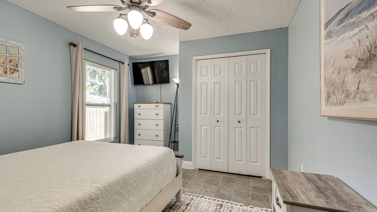 Photo of Bedroom in Port Saint John