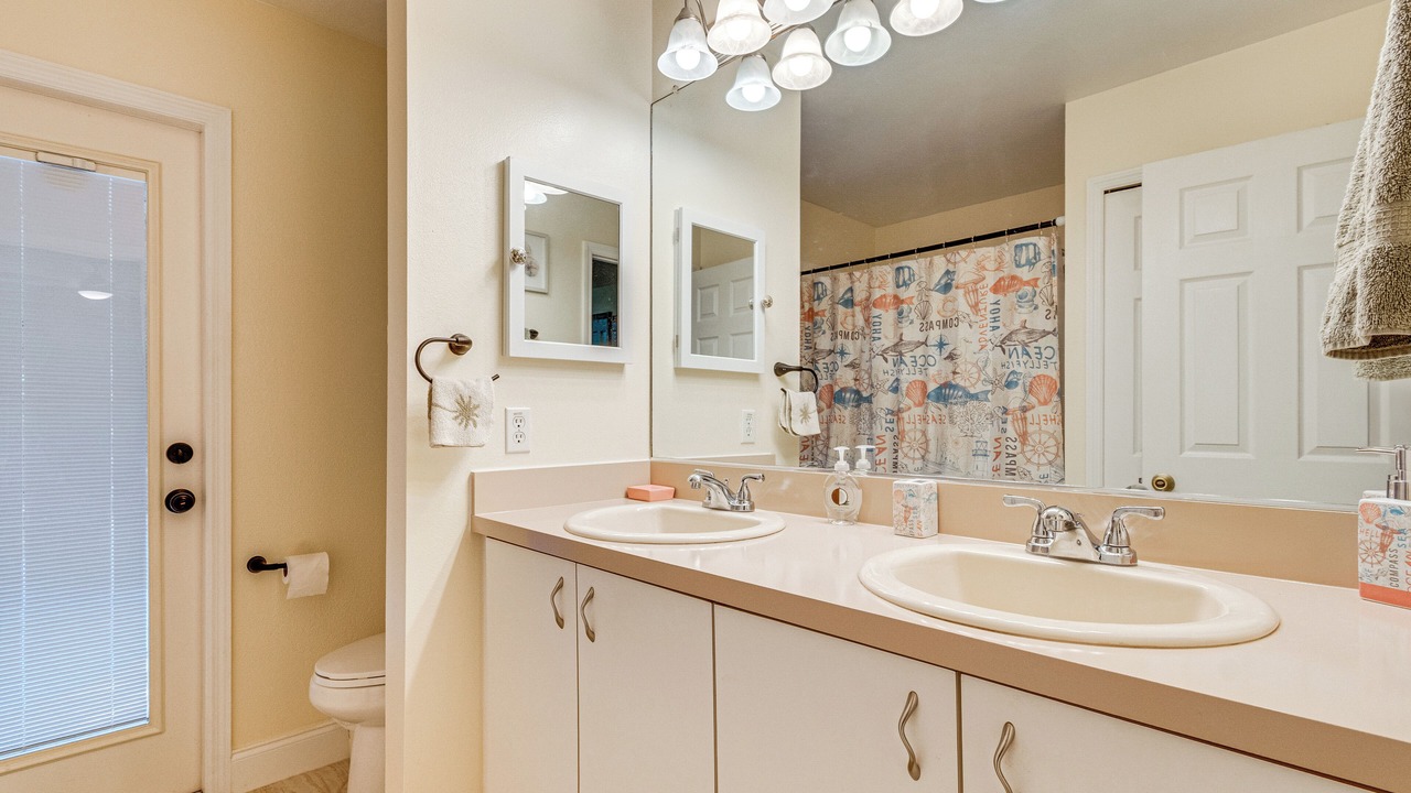 Photo of Bathroom in Port Saint John