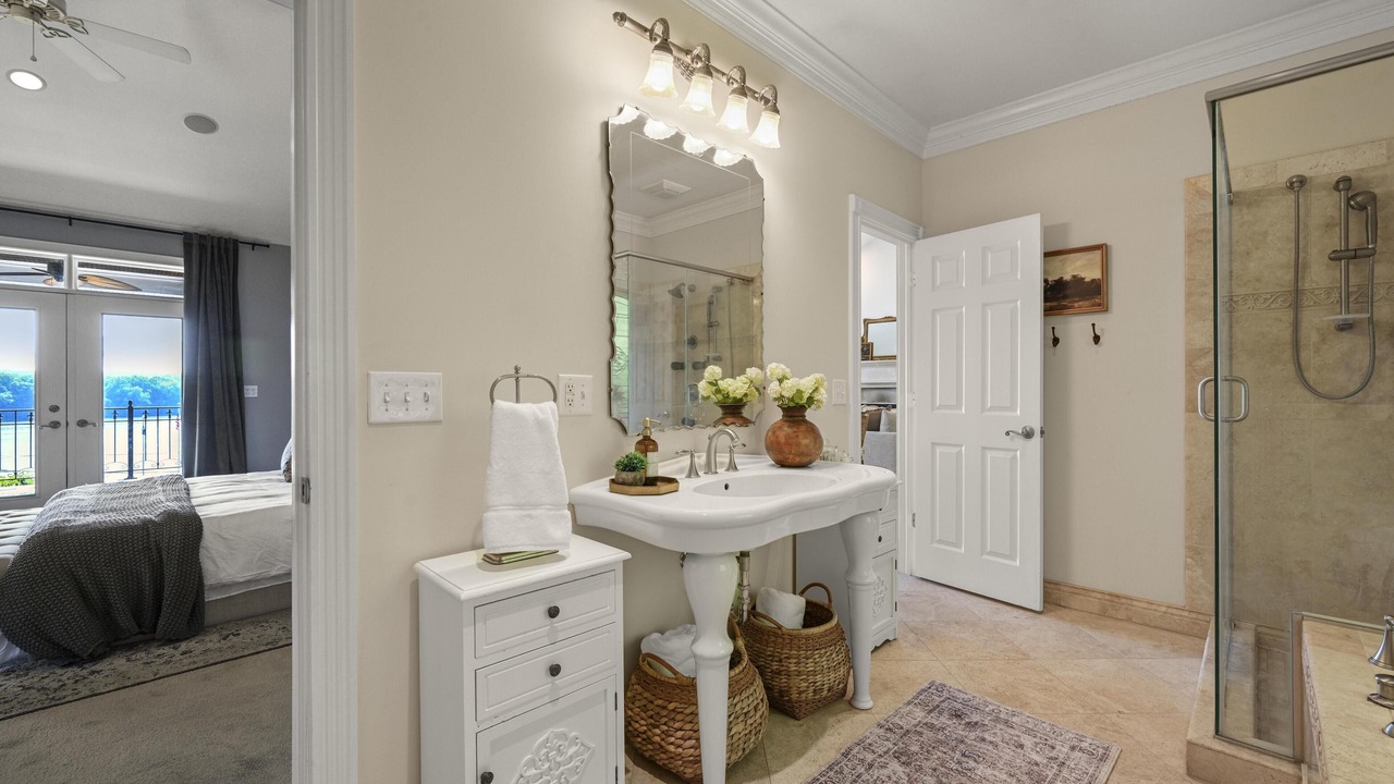 Photo of Bathroom in Aurora