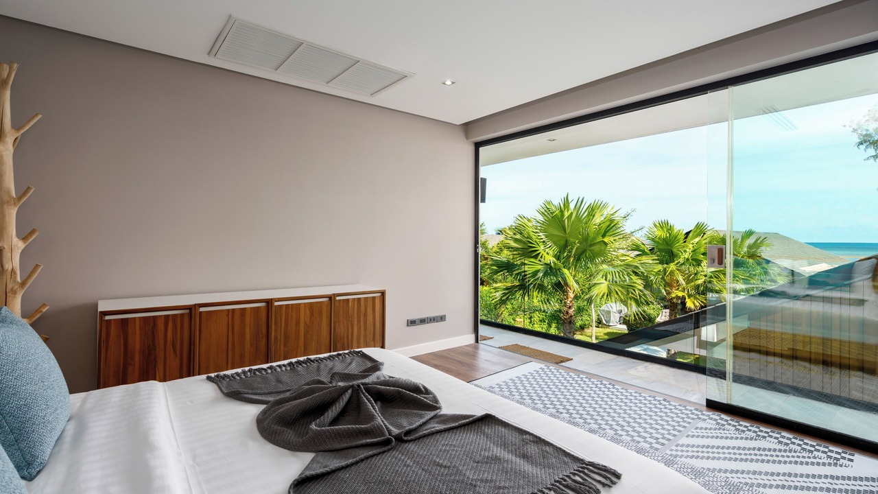 Photo of Bedroom in Laem Set