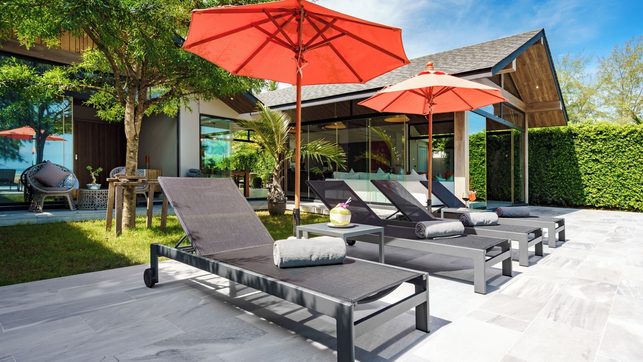 Photo of Patio Balcony in Laem Set