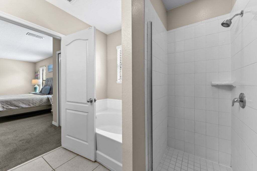 Photo of Bathroom in Cypress Pointe