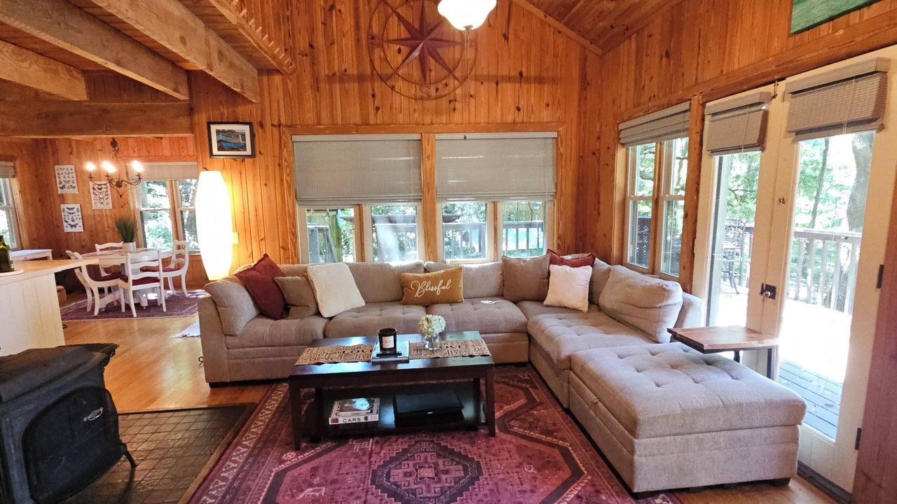 Photo of Livingroom in Tallahassee
