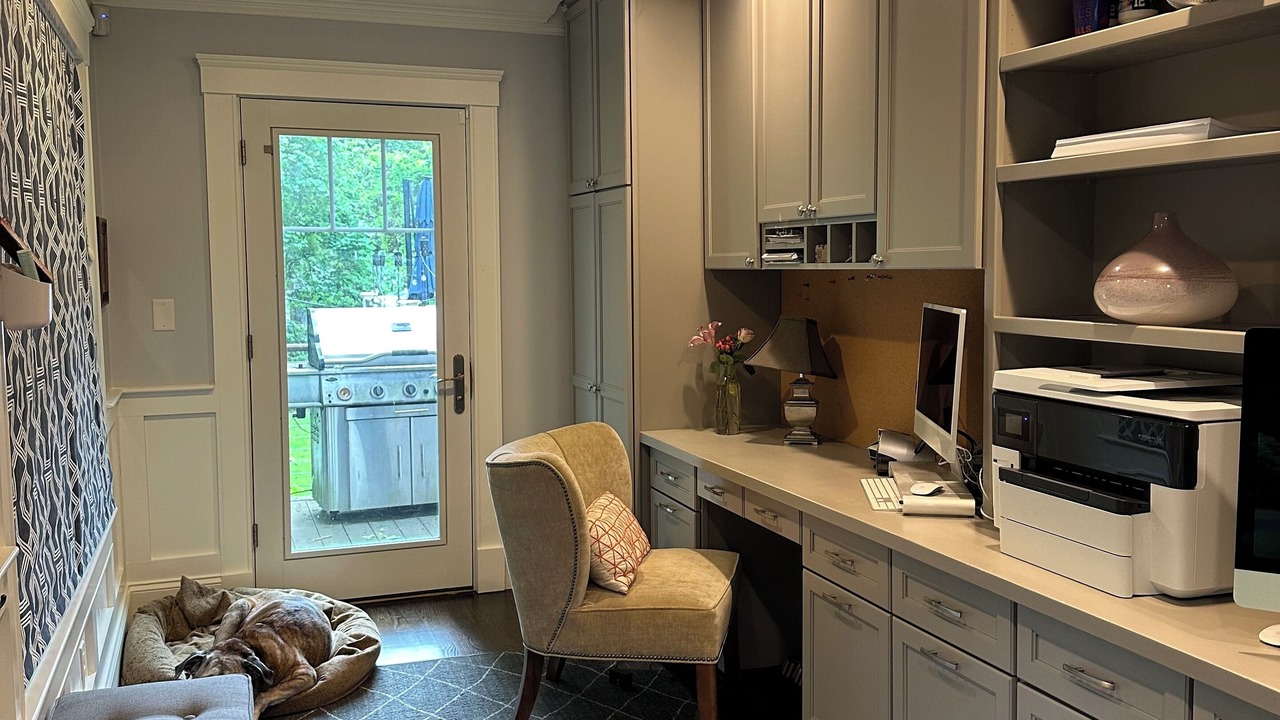 Photo of Livingroom in Waban