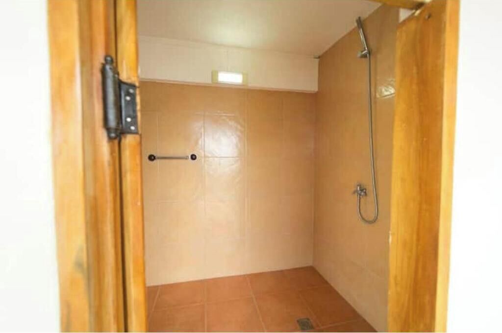 Photo of Bathroom in Lazi
