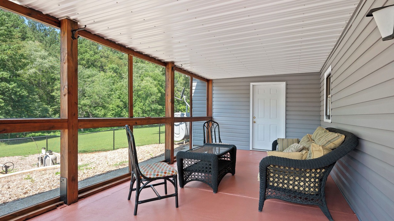 Photo of Patio Balcony in Bedford
