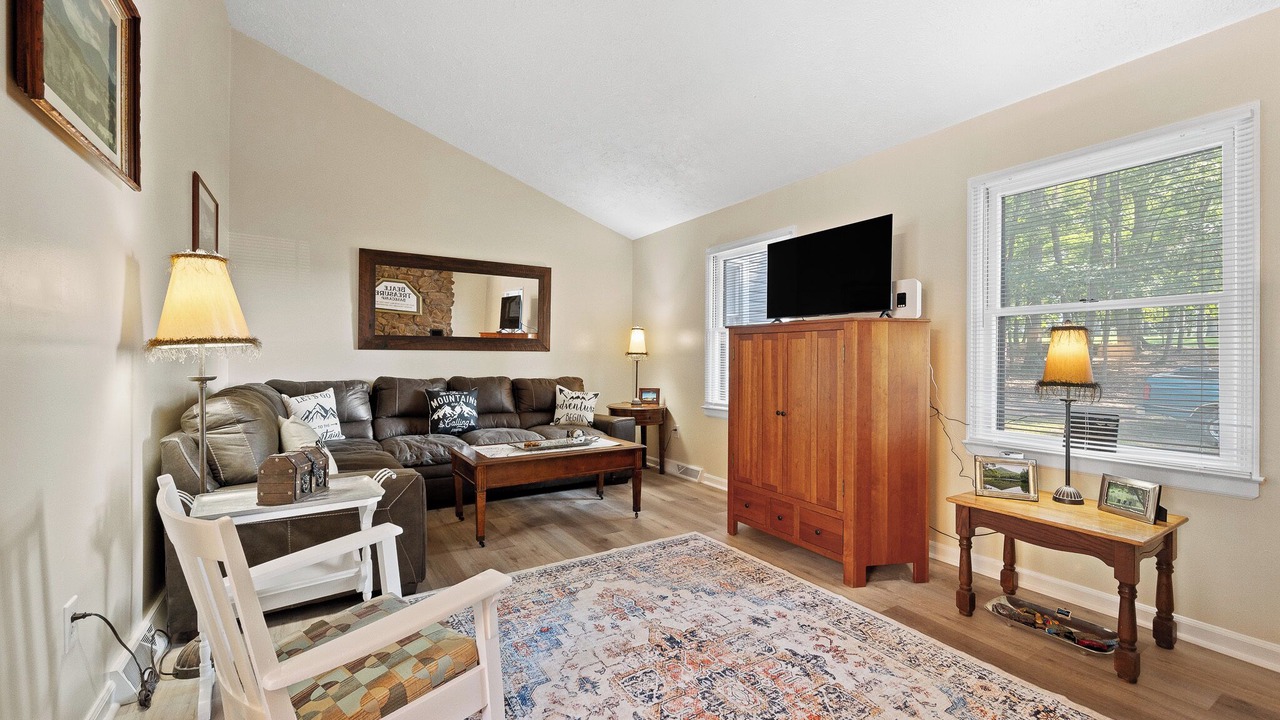 Photo of Livingroom in Bedford