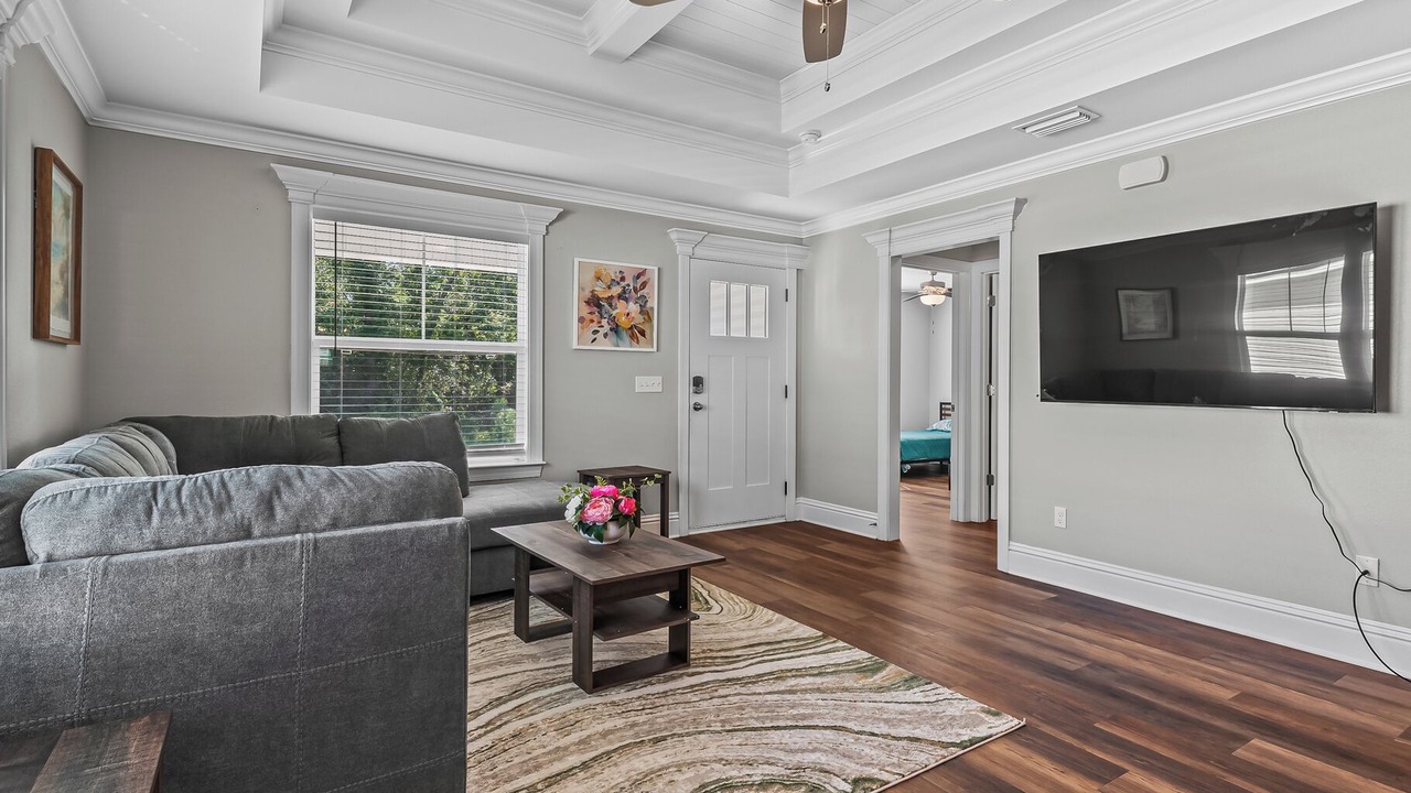 Photo of Livingroom in Crawfordville