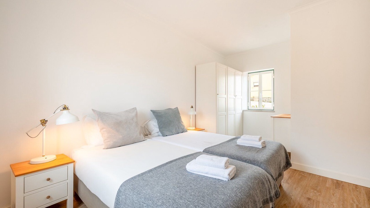 Photo of Bedroom in Almocageme