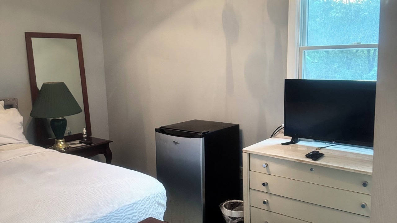 Photo of Bedroom in Shirley