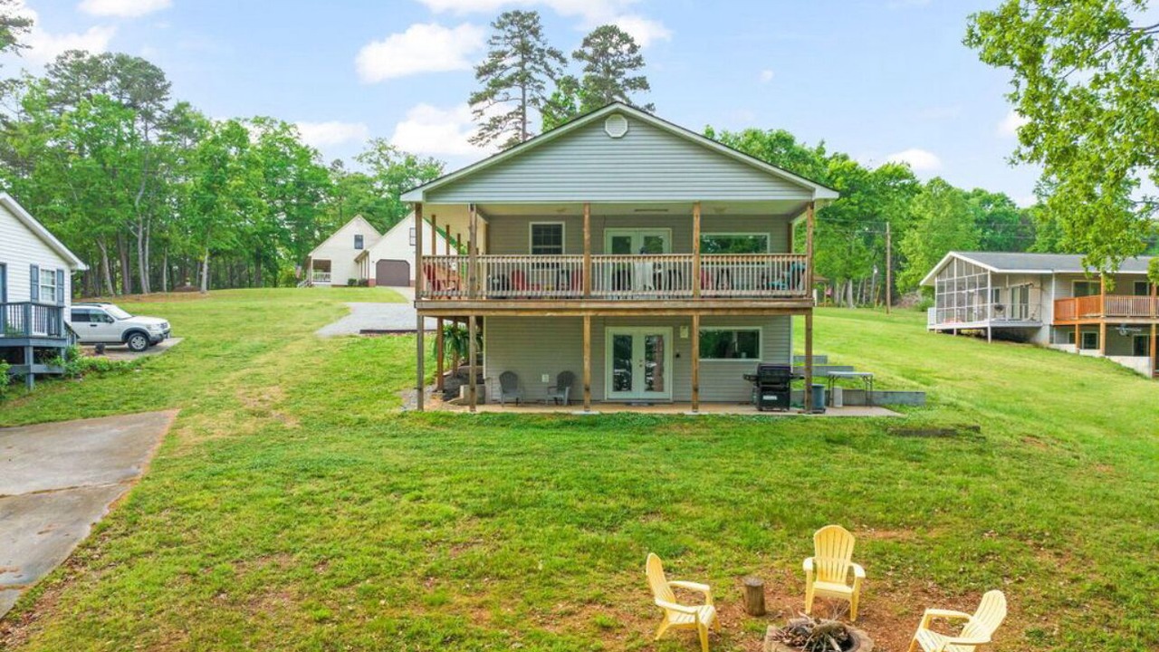 Photo of Outdoor in Clarksville