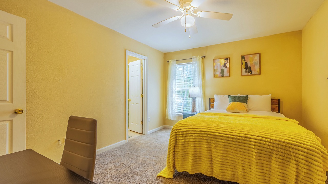 Photo of Bedroom in Tallahassee