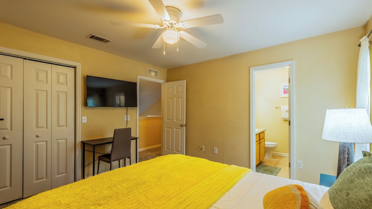 Photo of Bedroom in Tallahassee