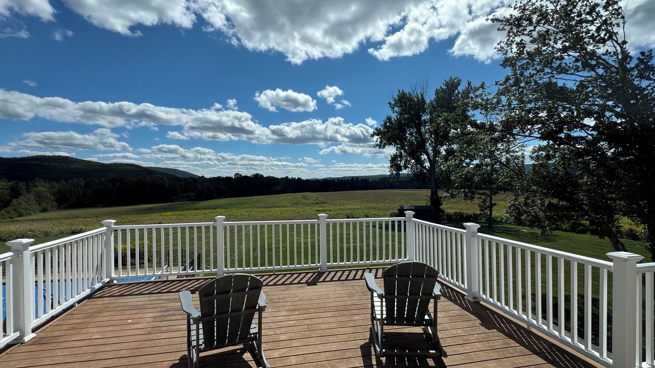 Photo of Patio Balcony in Pittsfield