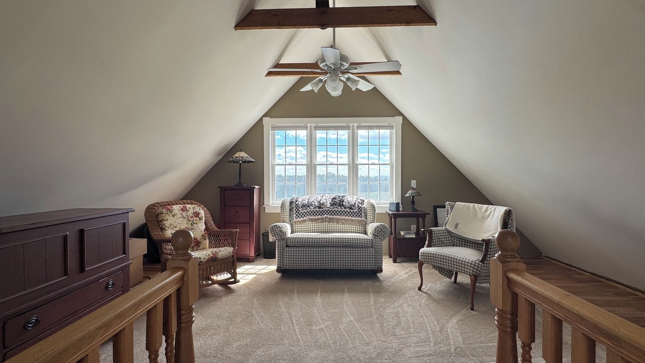 Photo of Livingroom in Pittsfield