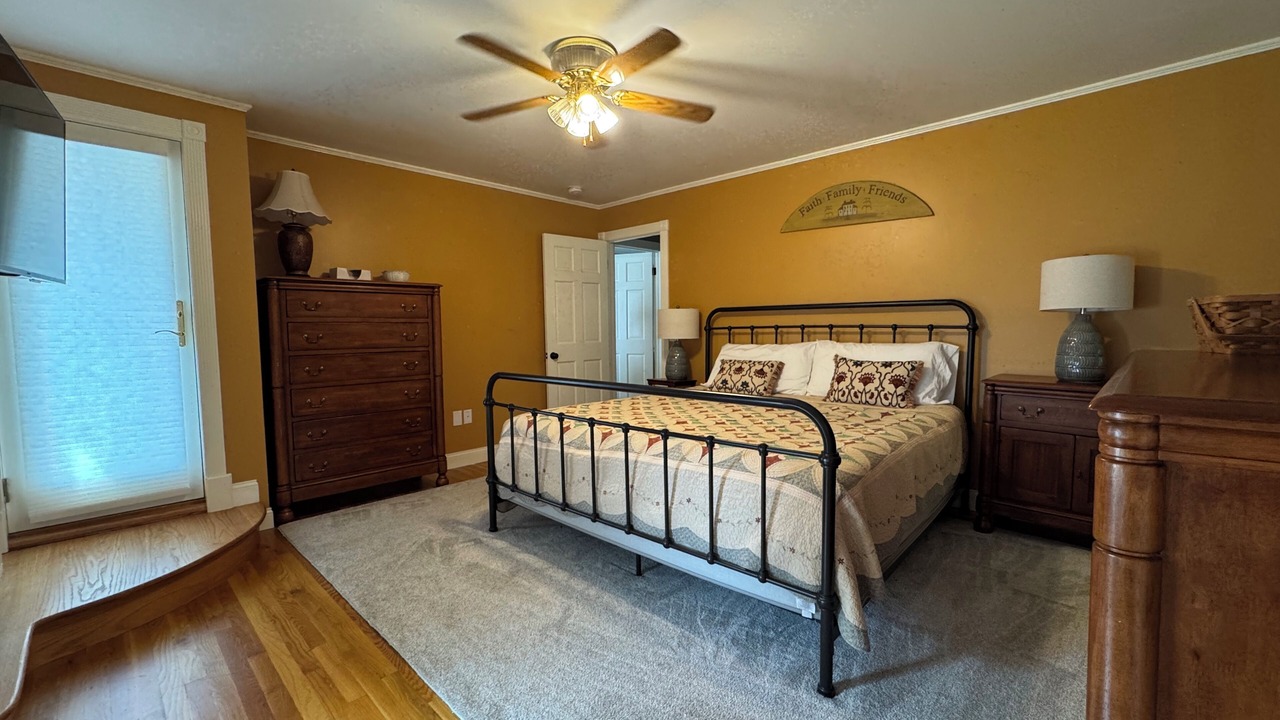 Photo of Bedroom in Pittsfield