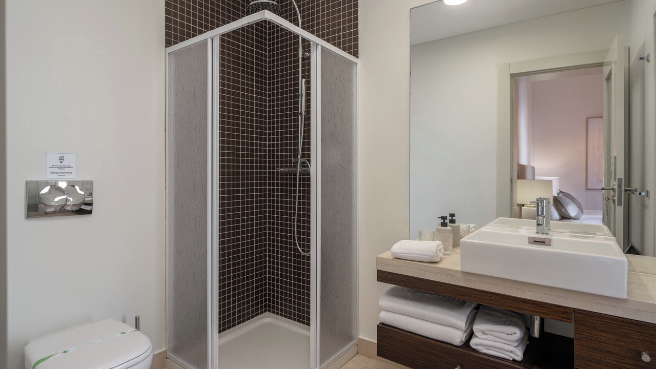 Photo of Bathroom in Calheta
