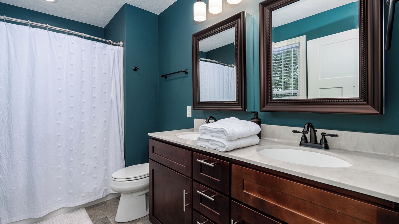 Photo of Bathroom in Massanutten