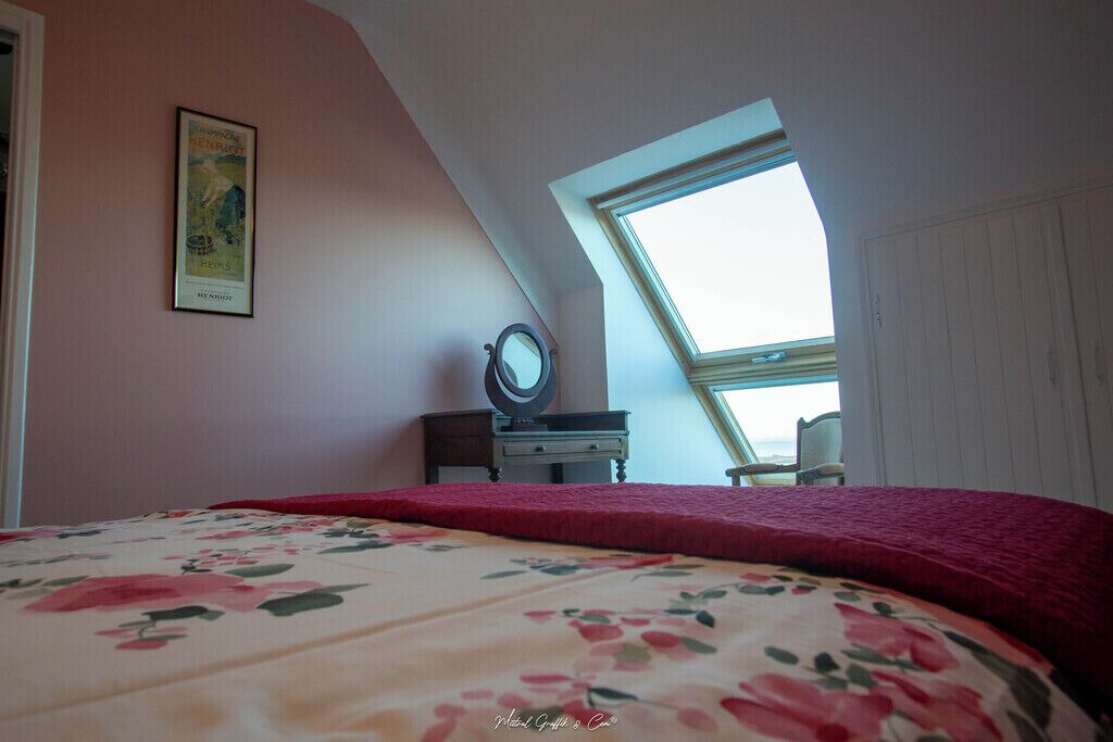 Photo of Bedroom in Trelevern