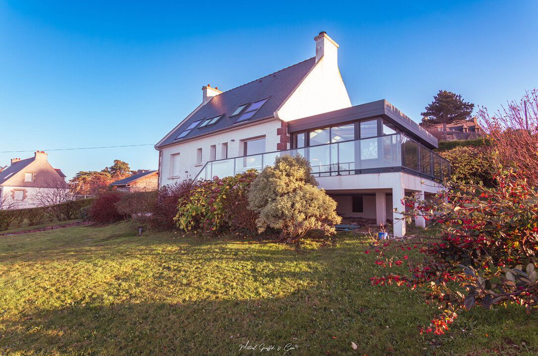 Photo of Outdoor in Trelevern