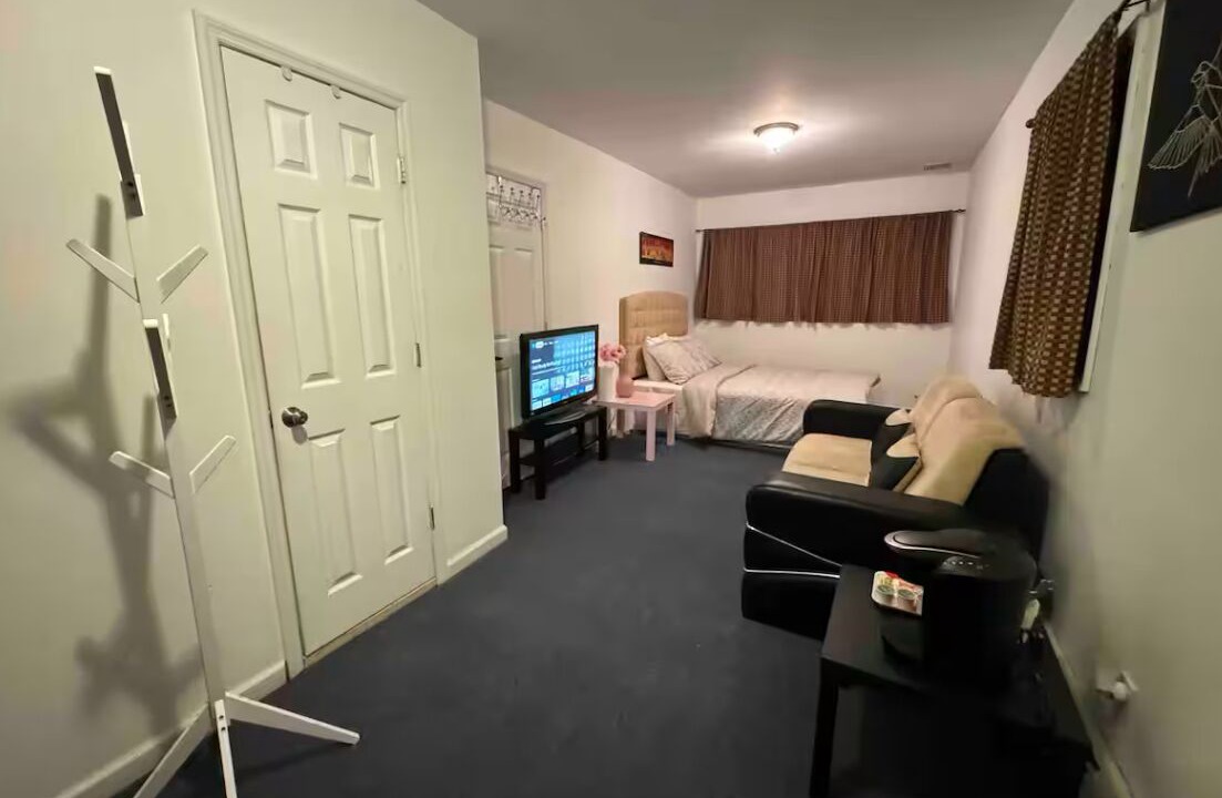 Photo of Bedroom in Levittown