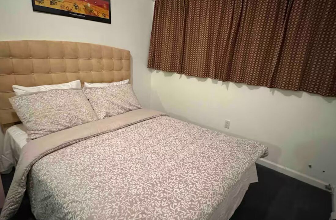 Photo of Bedroom in Levittown