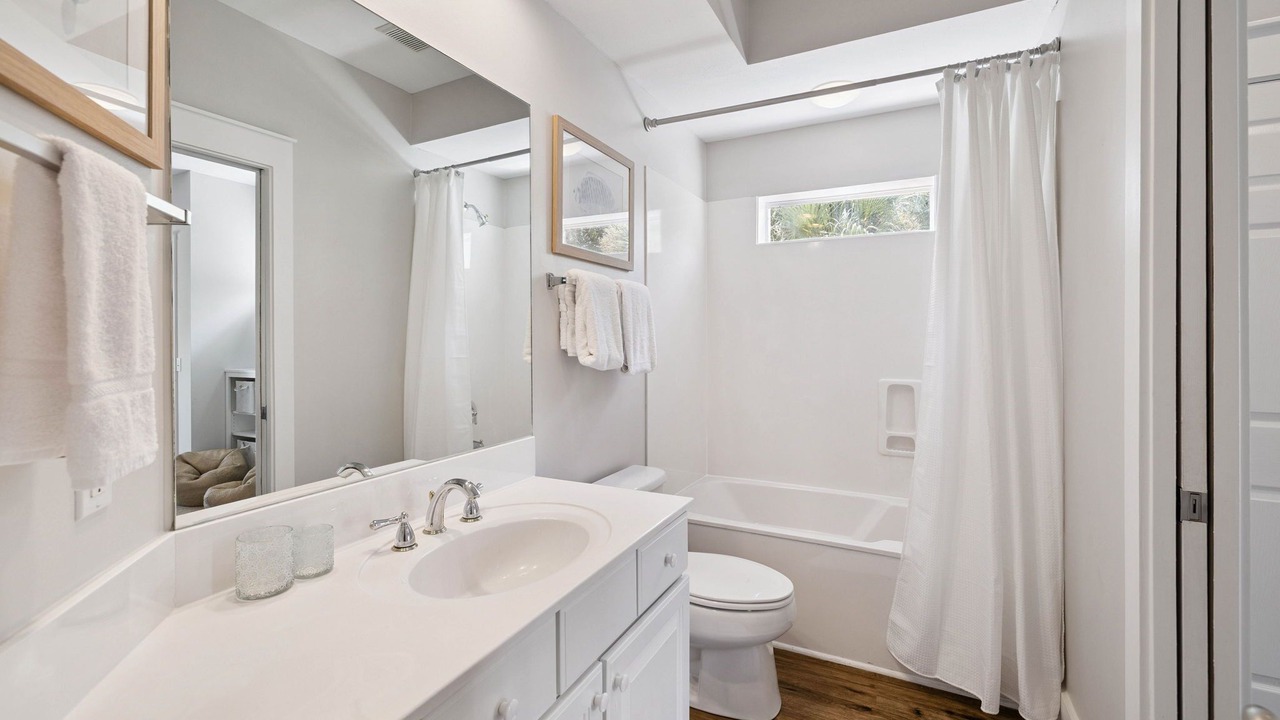 Photo of Bedroom in Seagrove Beach