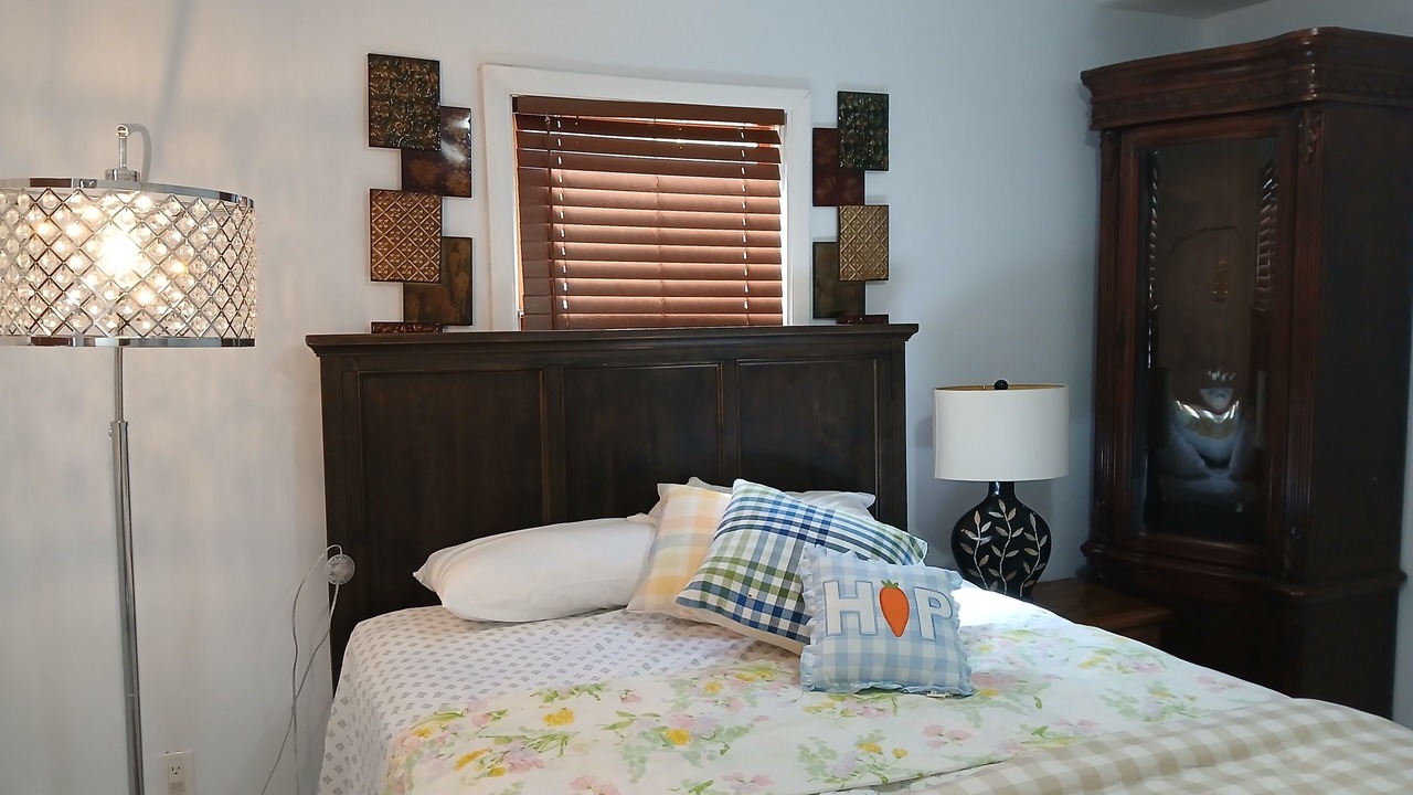 Photo of Bedroom in Holbrook