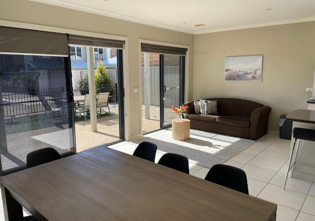 Photo of Livingroom in Yarrawonga