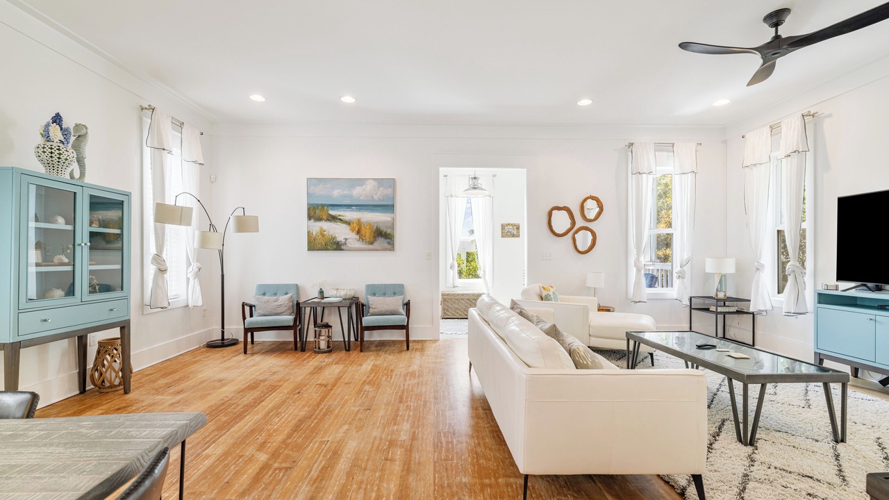 Photo of Livingroom in Seacrest