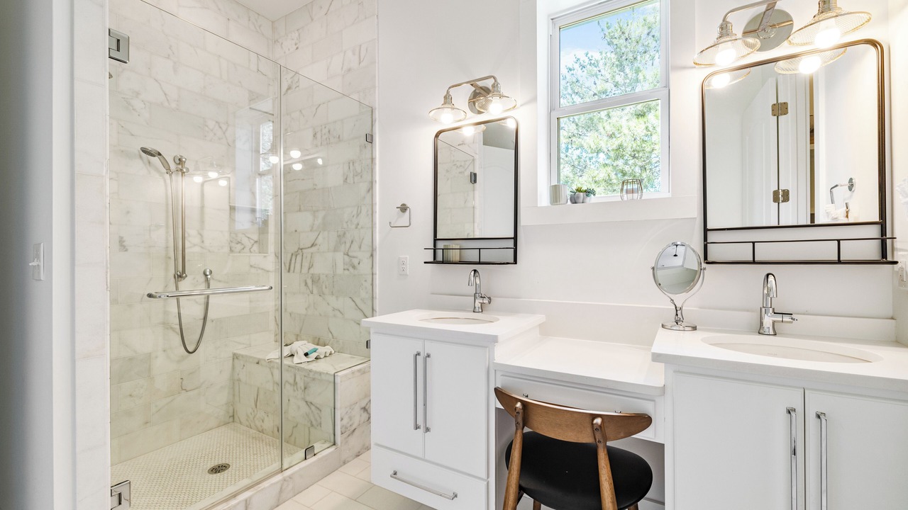 Photo of Bathroom in Seacrest
