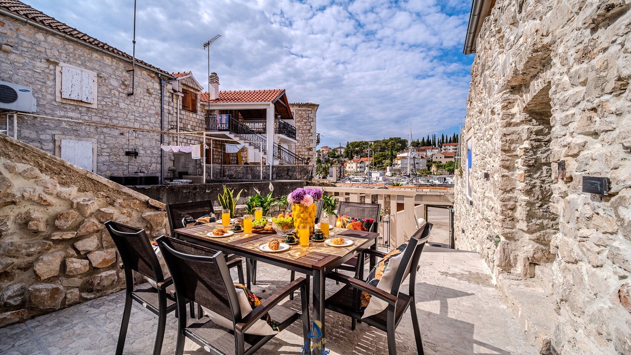 Photo of Outdoor in Milna (Brac)