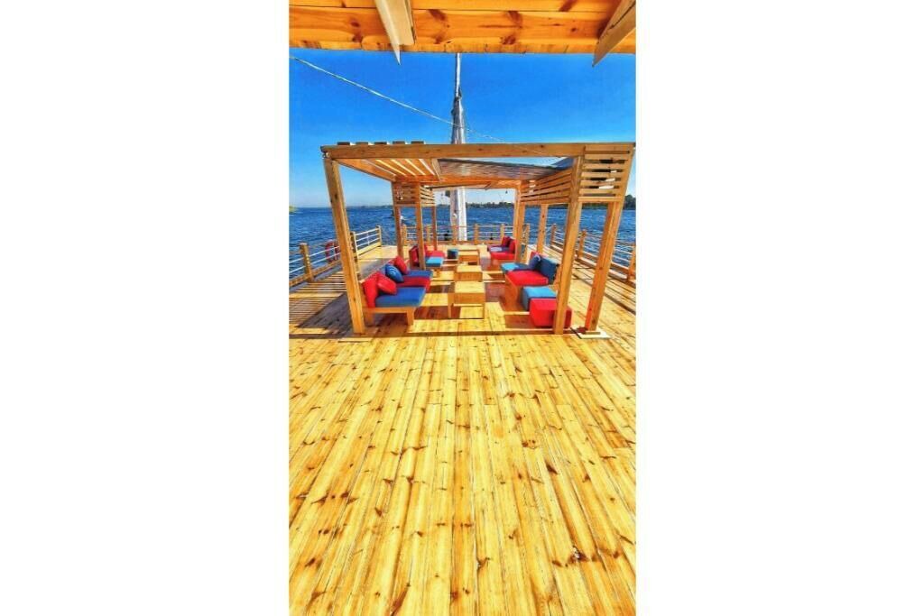 Photo of Patio Balcony in Nile River Luxor