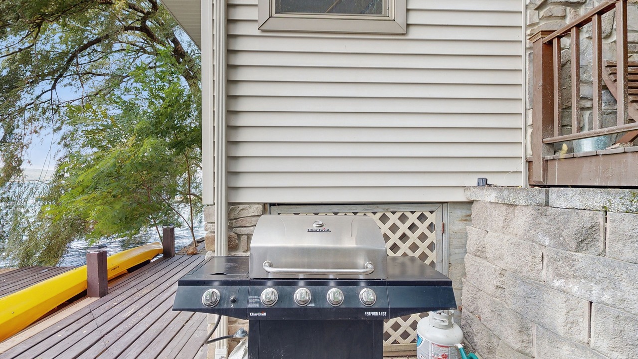 Photo of Patio Balcony in Keuka Park