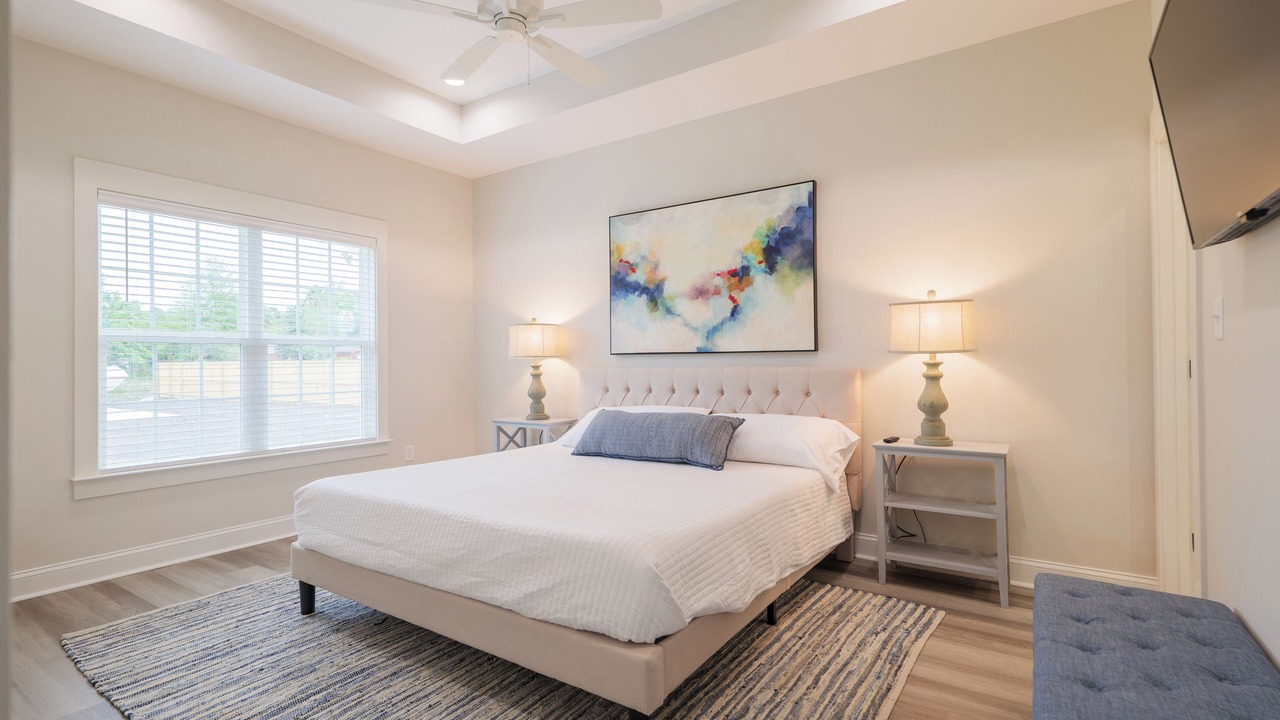 Photo of Bedroom in Lake Park