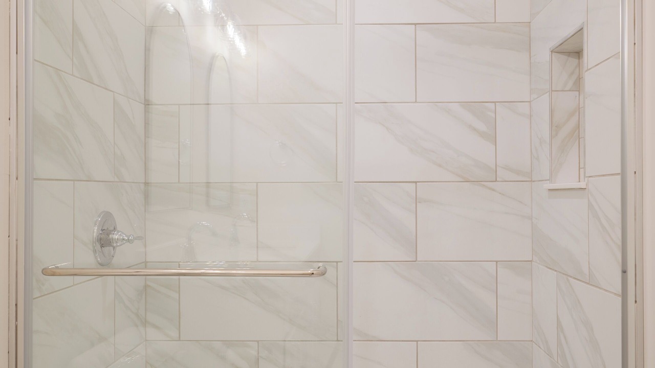 Photo of Bathroom in Lake Park