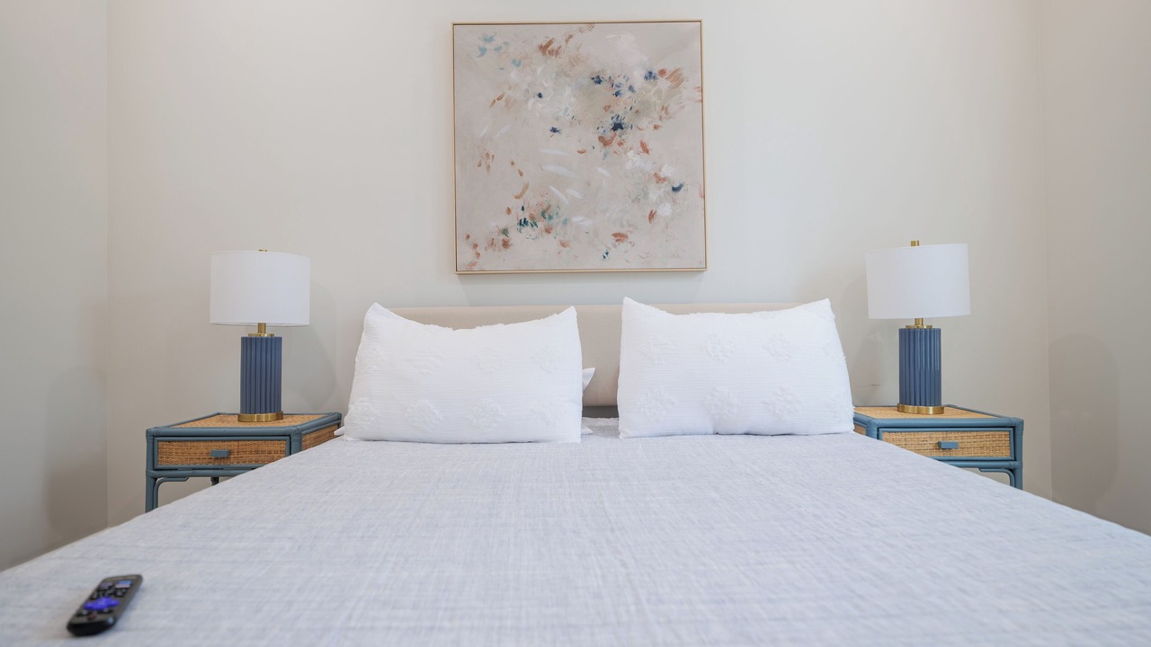 Photo of Bedroom in Lake Park