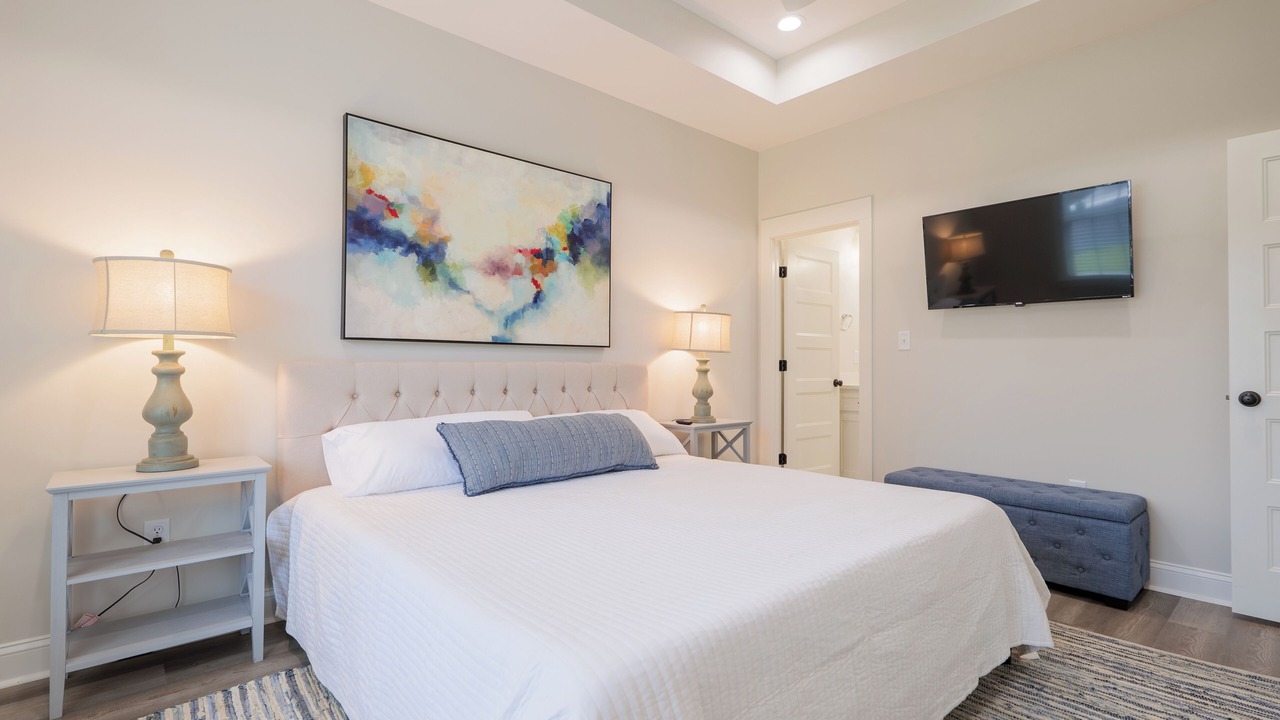 Photo of Bedroom in Lake Park