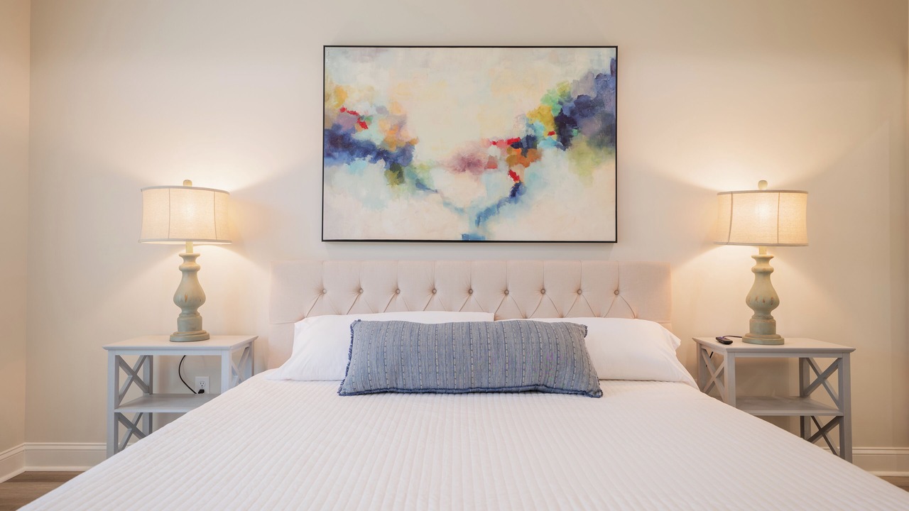 Photo of Bedroom in Lake Park